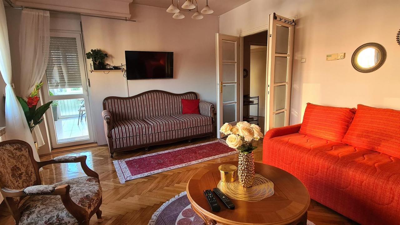Windows City Apartment Belgrade Exterior photo