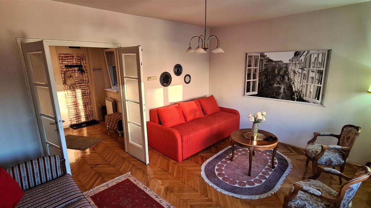 Windows City Apartment Belgrade Exterior photo