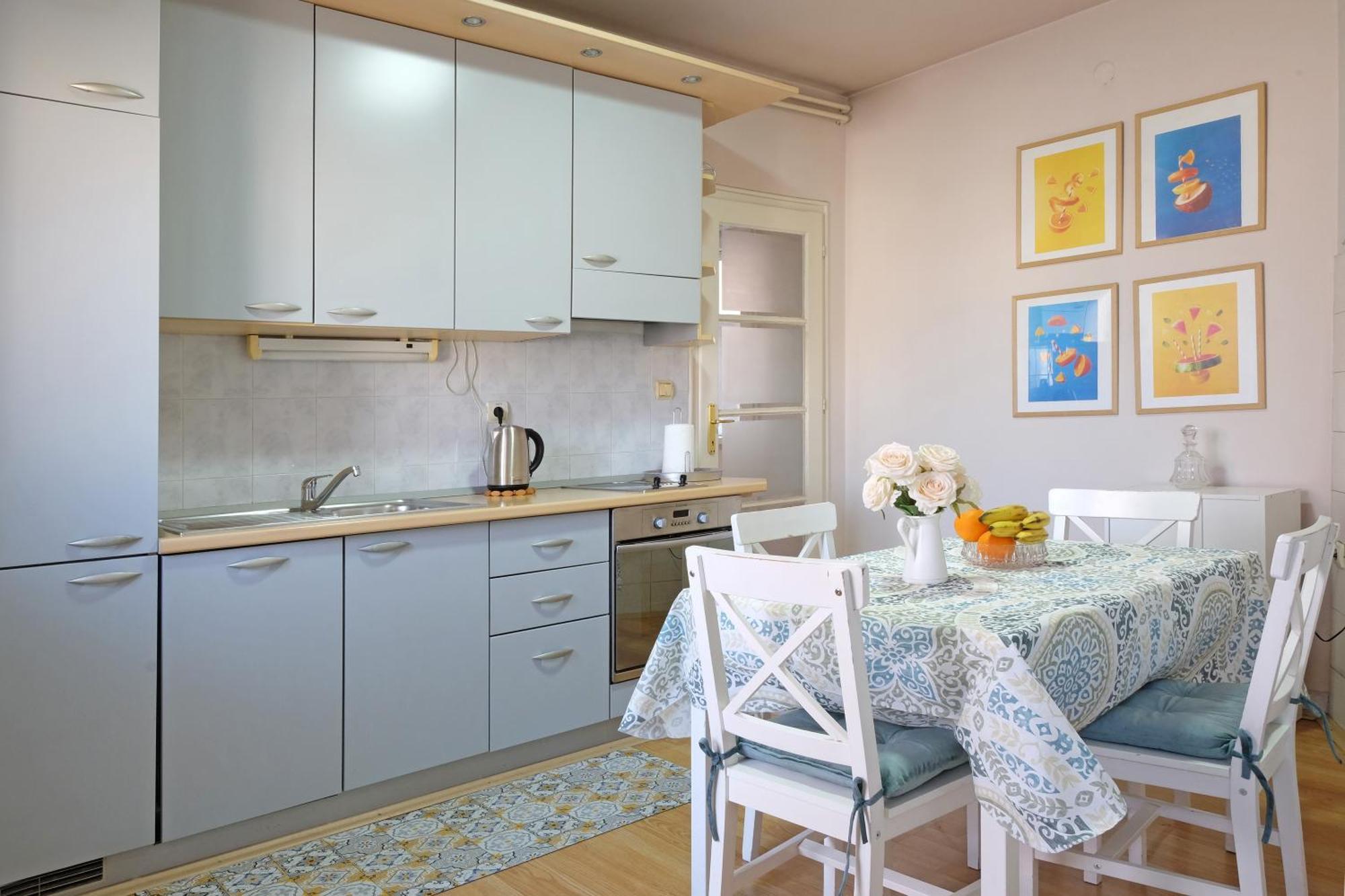 Windows City Apartment Belgrade Exterior photo
